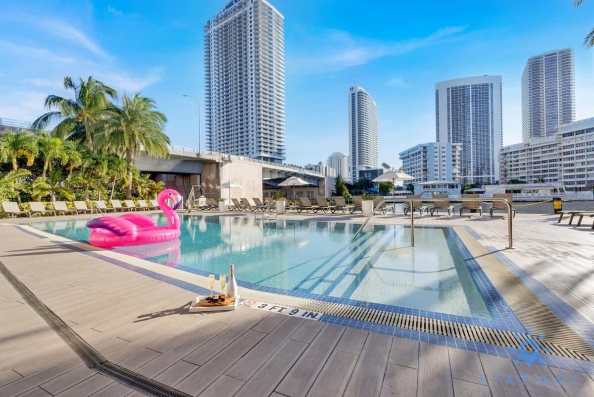 הלנדל ביץ' Infinite Views, Amazing Pool, Gym, Near Beach מראה חיצוני תמונה