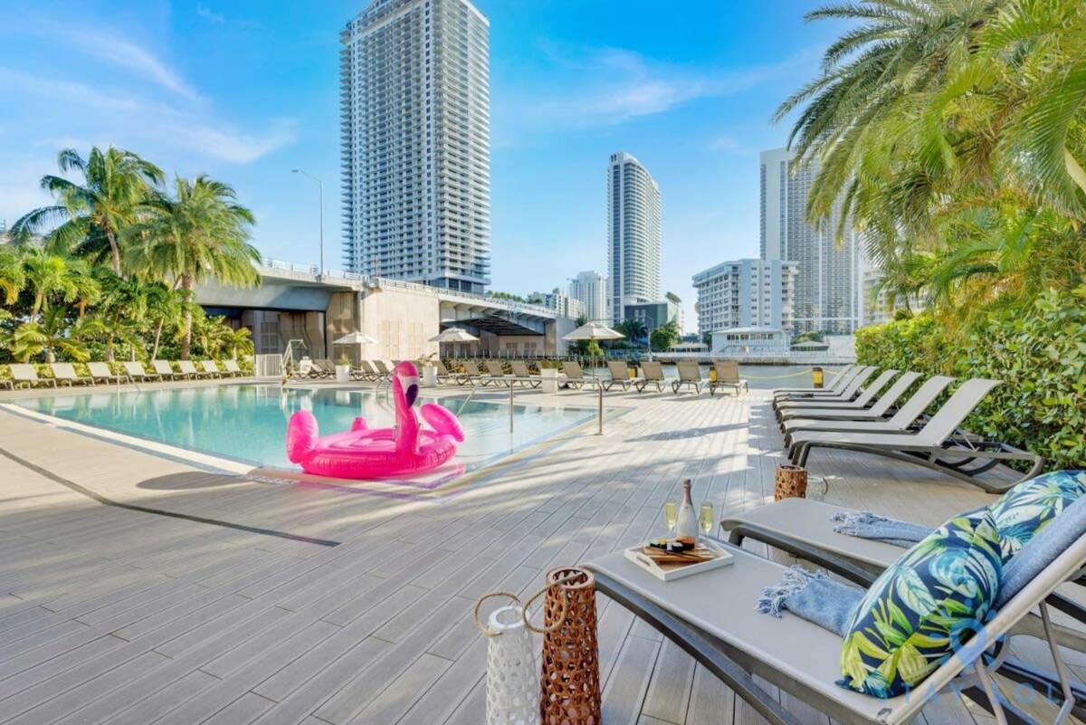 הלנדל ביץ' Infinite Views, Amazing Pool, Gym, Near Beach מראה חיצוני תמונה